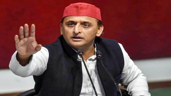 क्या अखिलेश ने टैबलेट-लैपटॉप देने का वादा पूरा किया था ?