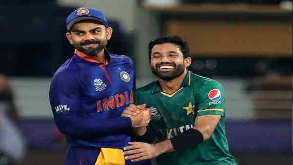 आम लोगों से लेकर नेताओं तक ने दिमागी संतुलन खो दिया