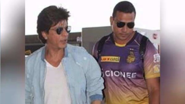 10 साल से शाहरुख के साथ