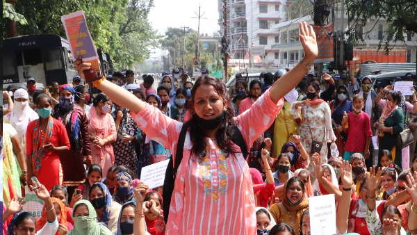 उपसमिति की बैठक में सिफारिश का दावा उपसमिति की बैठक में सिफारिश का दावा