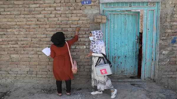 इमरान ने किया गेट्स से वादा पोलियो का पूरी तरह खात्मा करेंगे