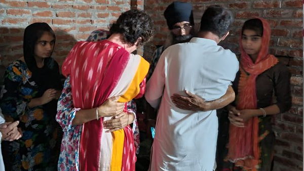 प्रियंका गांधी प्रियंका गांधी