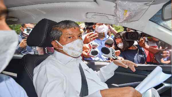 कांग्रेस क्यों कह रही है 'कौवा खाने' जैसी बात ?