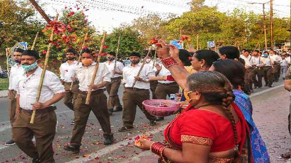 हरियाणा के सरकारी कर्मचारियों को आरएसएस से जुड़ने की छूट