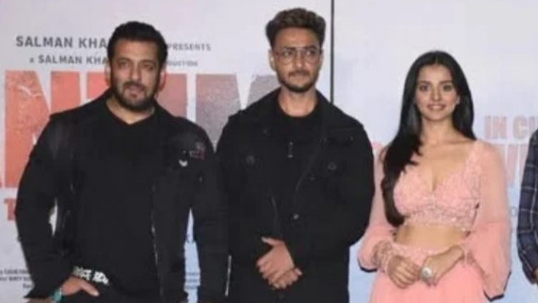 टीवी से बॉलीवुड में डेब्यू कर रही हैं महिमा मकवाना टीवी से बॉलीवुड में डेब्यू कर रही हैं महिमा मकवाना