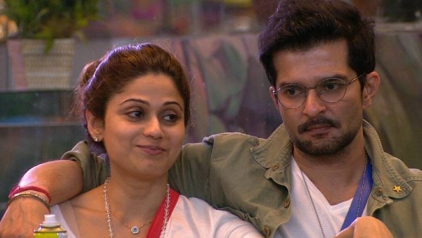 राकेश बापट को कर रहीं याद