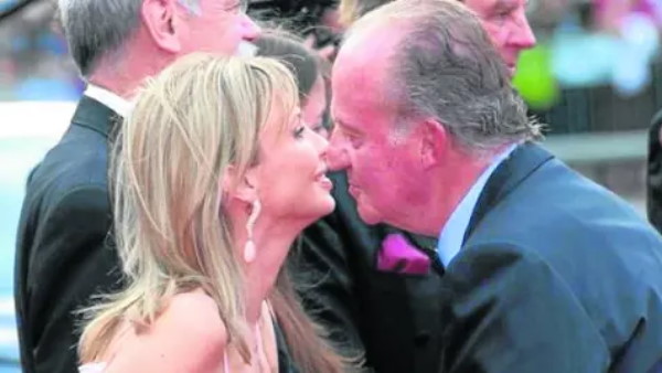 किताब में काली करतूतों का खुलासा