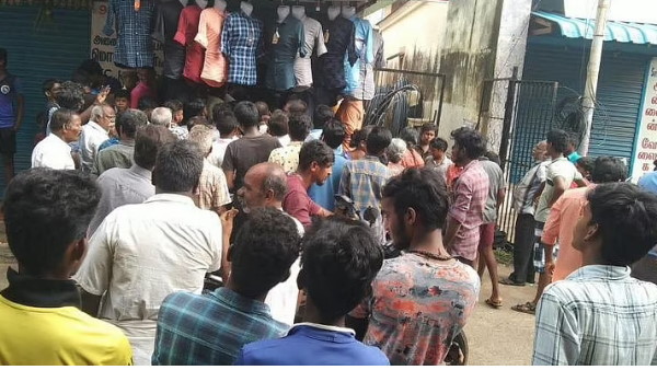 shop offered a free T shirt to anyone who could produce a 50 paise coin tamil nadu shop offered a free T shirt to anyone who could produce a 50 paise coin tamil nadu