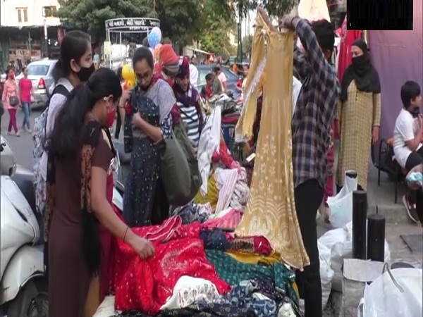 यहां देख सकते हैं धातु के उतार-चढ़ाव