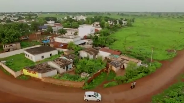 ज़मीनों और मकानों का मालिकाना हक़ देने वाली योजना 