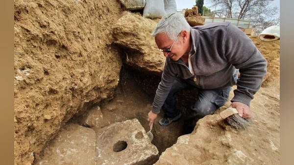 तुर्की में भी मिले थे 11 हजार साल पुराने सामान तुर्की में भी मिले थे 11 हजार साल पुराने सामान