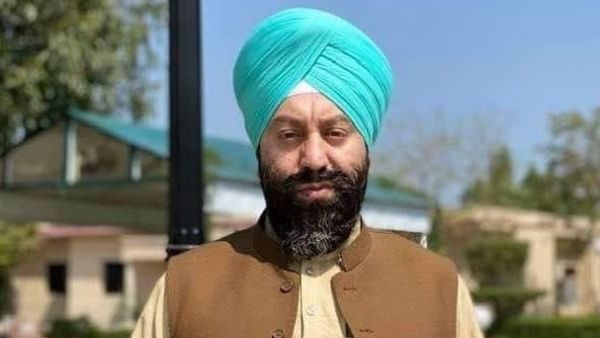 कौन थे हकीम सतनाम सिंह?