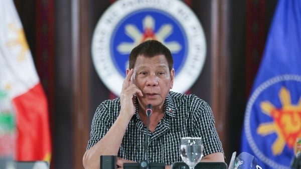 जज को थप्पड़ मारने की धमकी जज को थप्पड़ मारने की धमकी