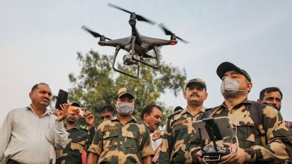 ड्रोन बनाने में माहिर इजरायल