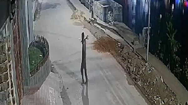एक साल पहले सऊदी से लौटा था 