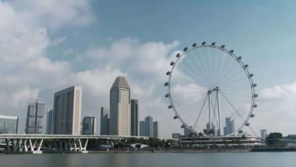 कोरोना के बाद खूब पर्यटक पहुंच रहे सिंगापुर