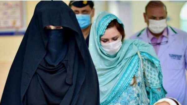 जल रहा है पाकिस्तान