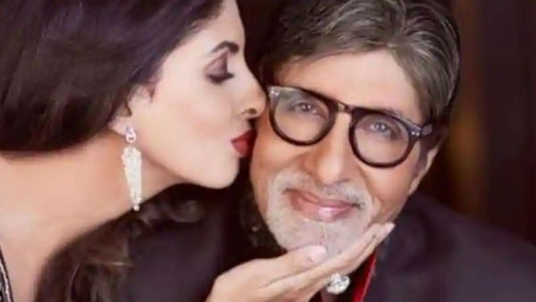 अमिताभा ने लिखा-, '80 की ओर बढ़ते हुए।' अमिताभा ने लिखा-, '80 की ओर बढ़ते हुए।'