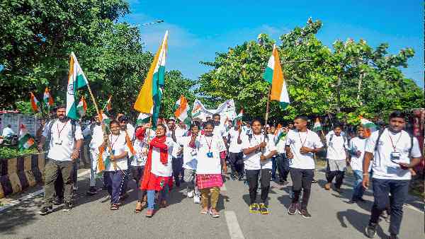 कानून और व्यवस्था सब चीजों से ऊपर