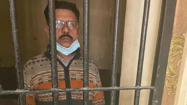 पुलिस ने महिला की शिकायत के 12 दिन बाद आरोपी को किया गिरफ्तार