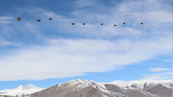 चीन से तनाव के बीच सेना का अभ्यास