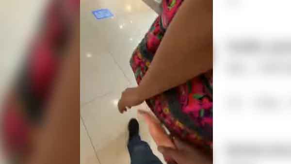 लड़की ने पकड़ा था खून से सना हाथ