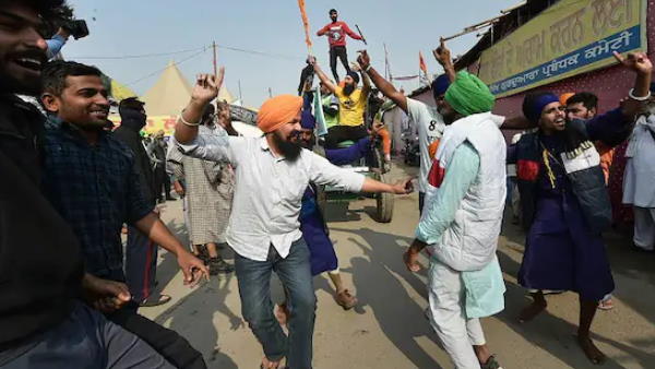 बयान नहीं भूले किसान, ना लखीमपुर अभी पुरानी बात