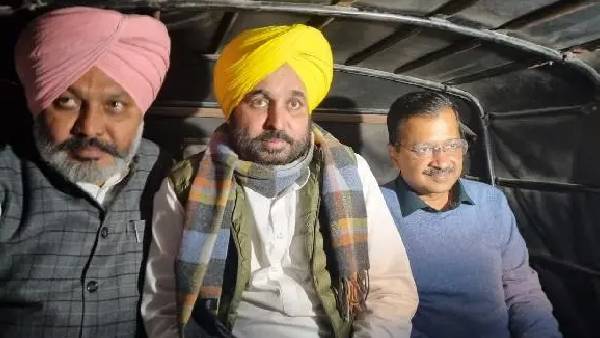 सियासी दलों के टारगेट पर ऑटो चालक