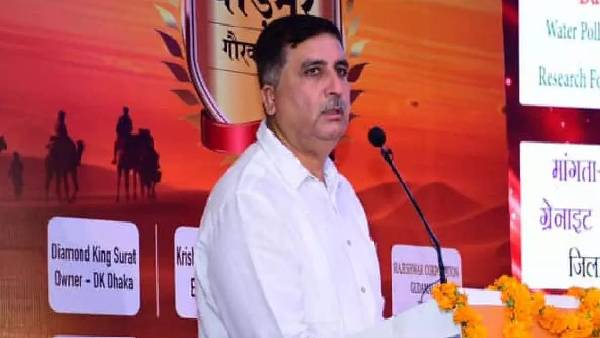 टिकट बंटवारे पर गुटबाज़ी