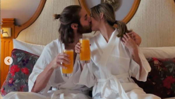 अफेयर को लेकर भी चर्चा में अफेयर को लेकर भी चर्चा में