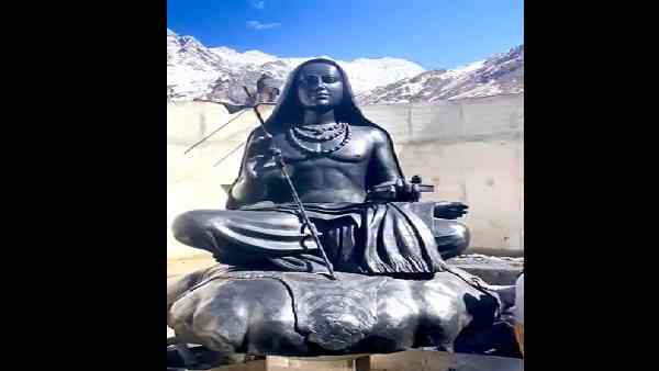 आदि शंकराचार्य की प्रतिमा की विशेषता