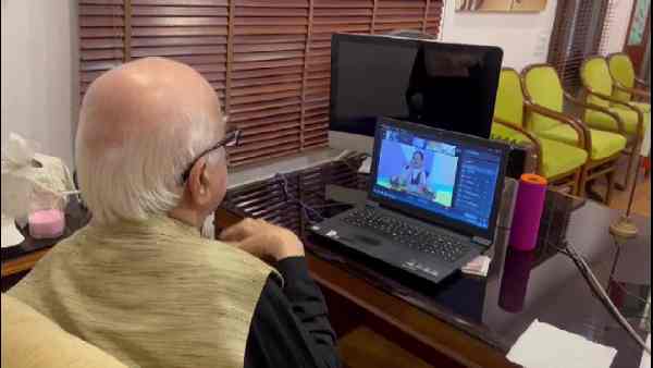 'विभाजन अंग्रेजों का अपराध था, आपातकाल हमारा'