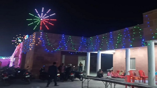 स्थानीय लोगों ने शादी का किया विरोध स्थानीय लोगों ने शादी का किया विरोध