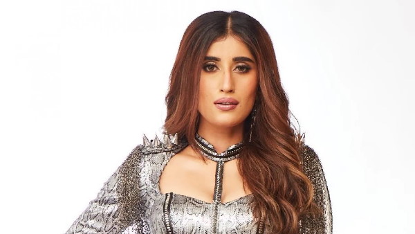 अकासा ने किए बिग बॉस के कई खुलासे