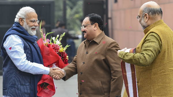 भाजपा के रंग में भंग डालने की कोशिश भाजपा के रंग में भंग डालने की कोशिश