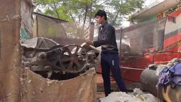प्रियंका 'बेटी' नहीं उनका 'बेटा' है...