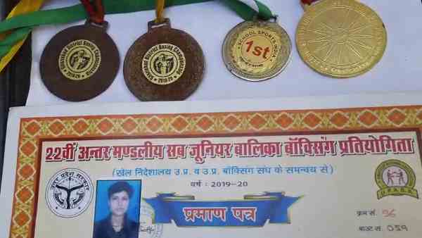 पंक्चर लगाकर जुटाया प्रतियोगिताओं में प्रतिभाग करने का पैसा
