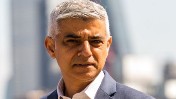 'ट्रैफिक लाइट के दोनों ओर हवा बदल जाती है क्या?'