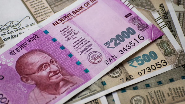 कैश में 64.43 प्रतिशत की वृद्धि हुई हैं