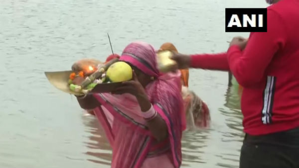 'वक्त थमता नहीं और दुनिया खत्म नहीं हुई'