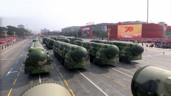 चीन के पास परमाणु हथियारों की संख्या बढ़ी चीन के पास परमाणु हथियारों की संख्या बढ़ी