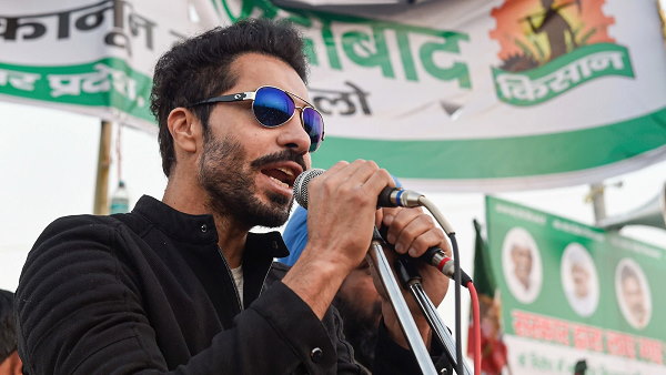 3,000 पन्नों की चार्जशीट हुई थी दायर