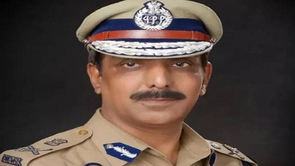 कैप्टन पर कसा तंज़ कैप्टन पर कसा तंज़