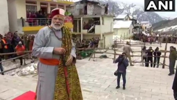 2019 में पीएम का पहनावा आकर्षण का केंद्र 2019 में पीएम का पहनावा आकर्षण का केंद्र