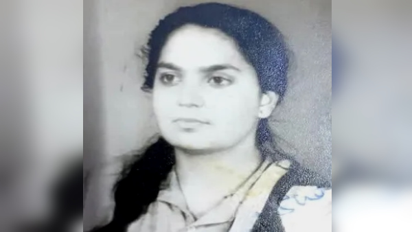  कैसे शुरू हुई लव स्टोरी?