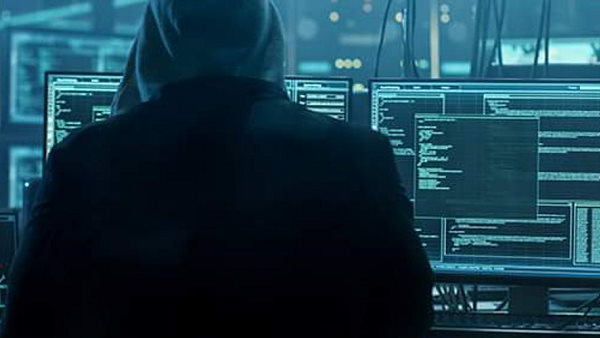 साइबर-सिक्‍योरटी का 'लड़ाका'