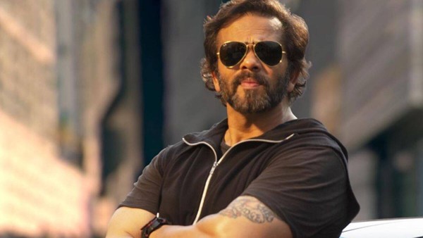 आपके पिता एक्शन डायरेक्टर थे तो सफर आसान रहा होगा?