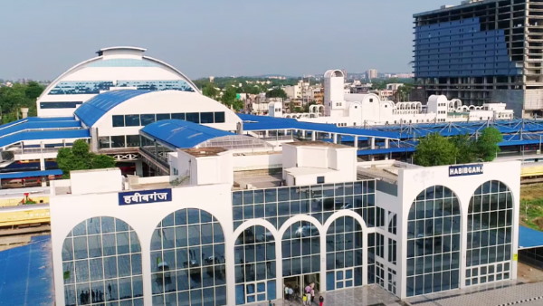 पैसे ना होने पर दे दिया भोपाल