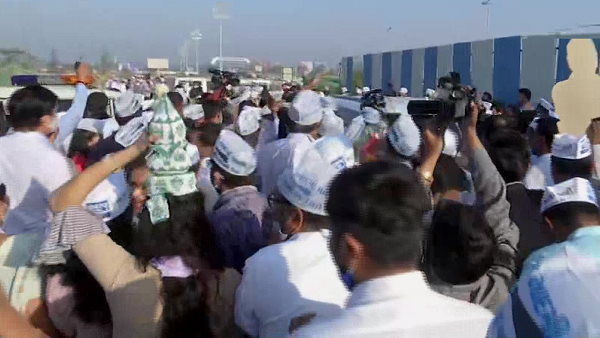 Arvind Kejriwal Delhi govt to bring resolution on compensation to farmers, MSP guarantee and arrest of MoS Ajay Mishra