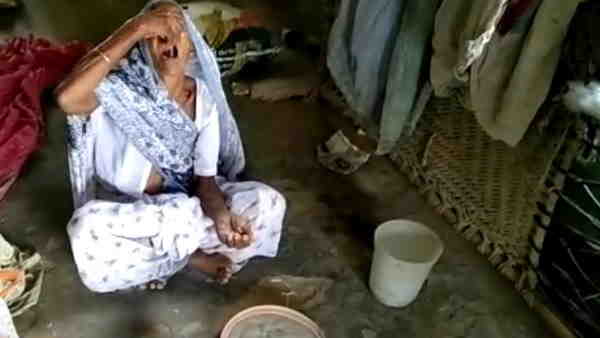 बालू न खाएं तो खराब हो जाती है तबीयत